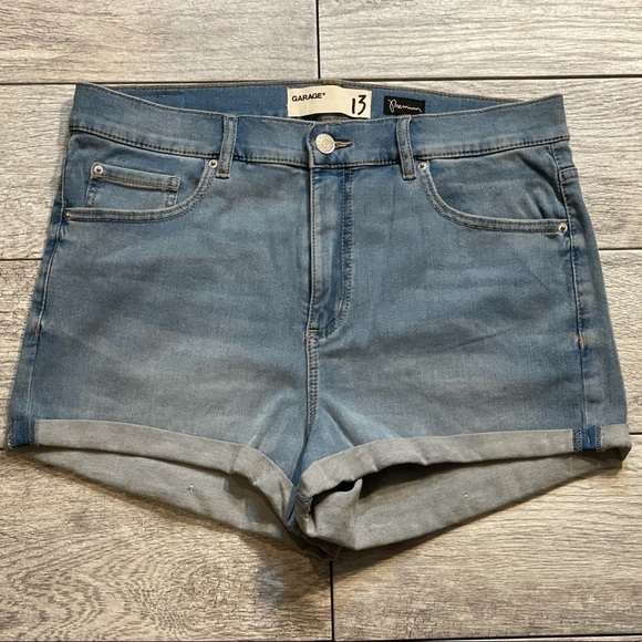 Garage Premium Denim‎ Super Soft, Retro High Waist denim shorts sz 13 - Picture 1 of 6